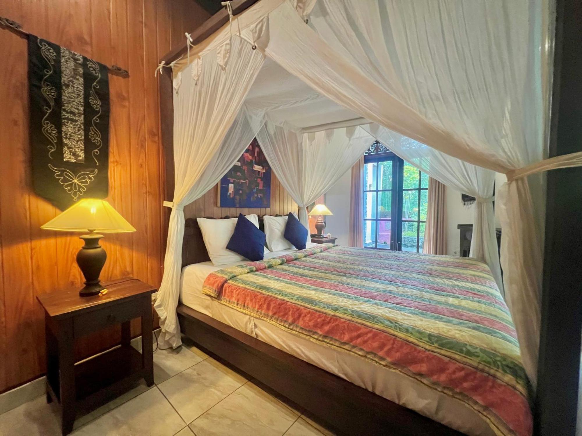 Rumah Kelinci Villa